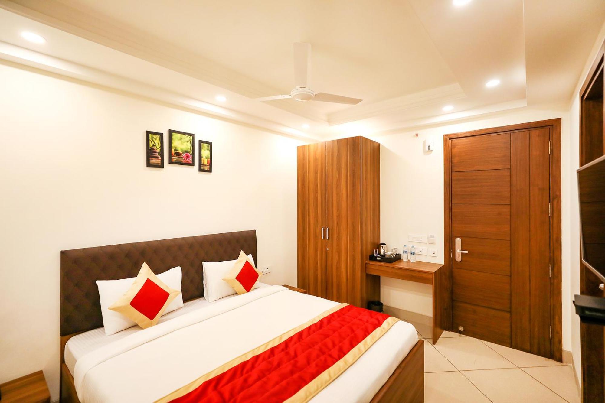 Fabhotel La Paz Stay B&B New Delhi Ngoại thất bức ảnh